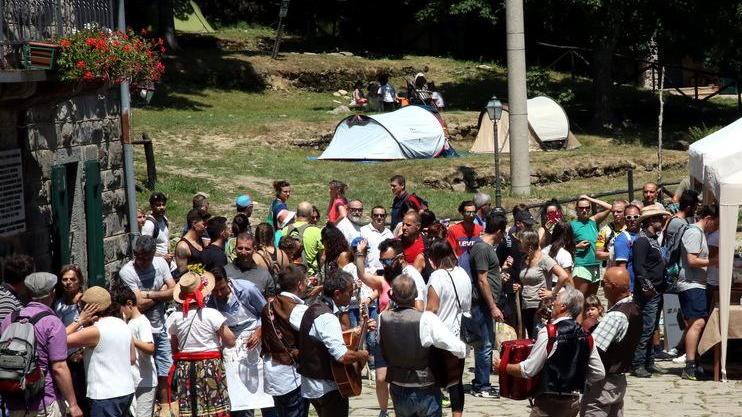 Borgate Ospitali a Fanano, migliaia di turisti tra i boschi gustando le bontà