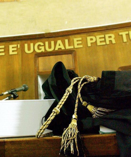 Si fece lasciare un patrimonio da anziano: badante di Sestola condannata 