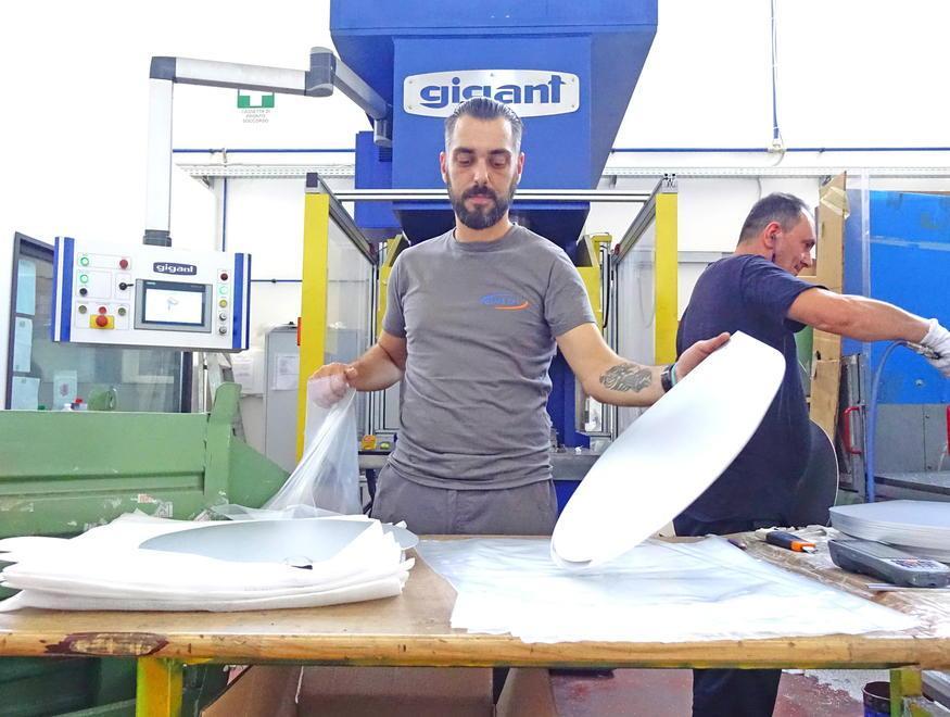 Pale da pizza, è a Montale l’azienda leader nel mondo 