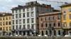 Squilibrato si getta in Arno: salvo