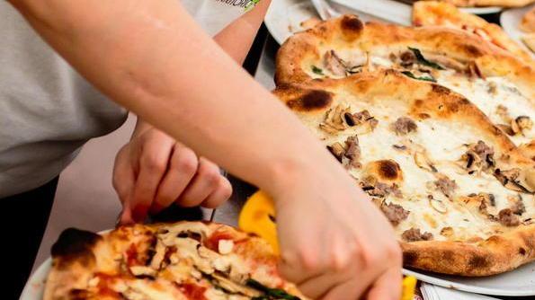 Vada Pizza Festival al via: si elegge la pizza dell’estate