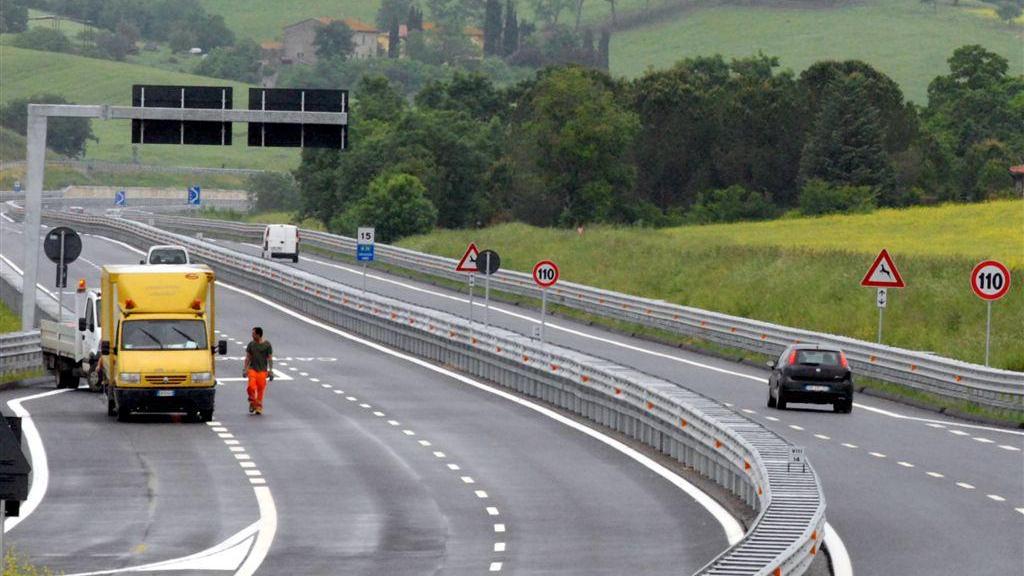 Due Mari a quattro corsie Il Cipe dice sì al progetto per il lotto tra Iesa e Orgia