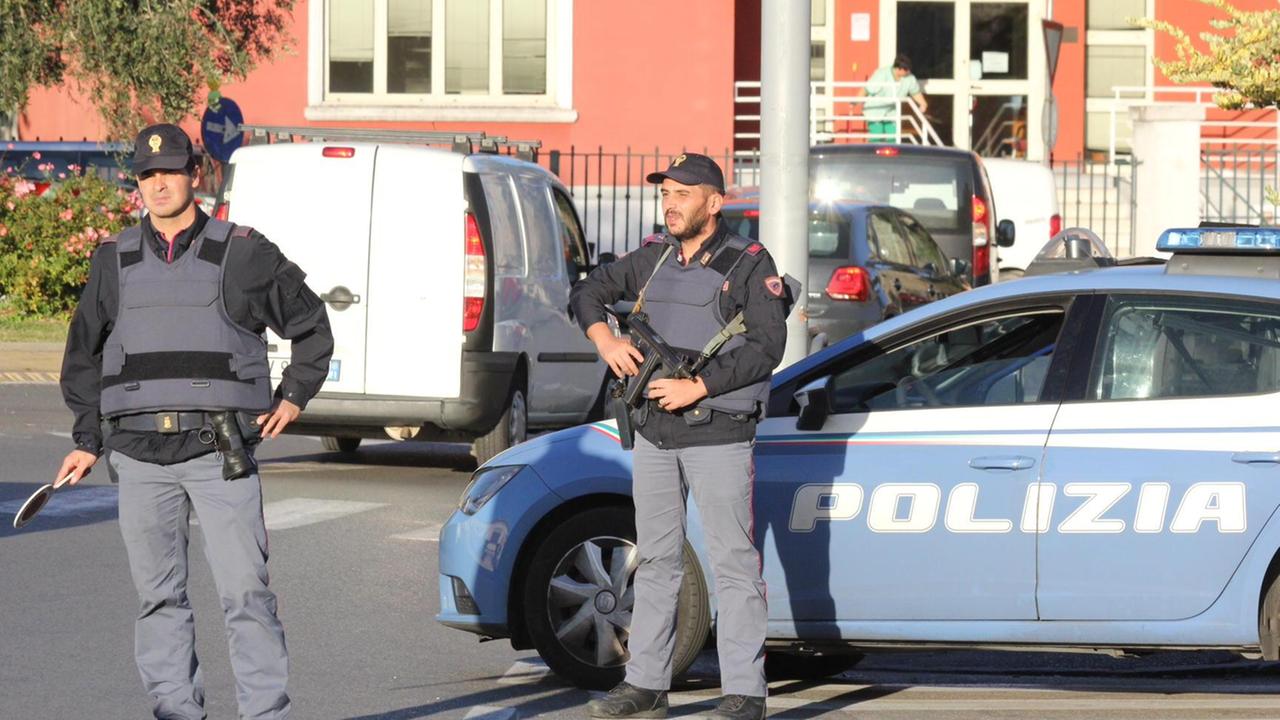 Una pattuglia della polizia