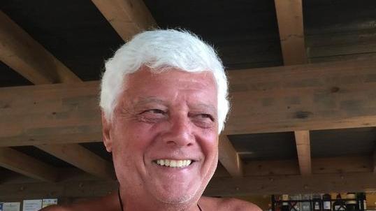 Giancarlo, che ha portato il piano bar in Versilia