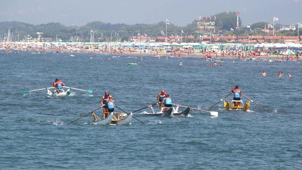 Conto alla rovescia per il Palio dei bagni 17 gli equipaggi iscritti