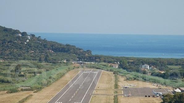 Aeroporto, 800mila euro dal Gat se aumenta la tassa di sbarco