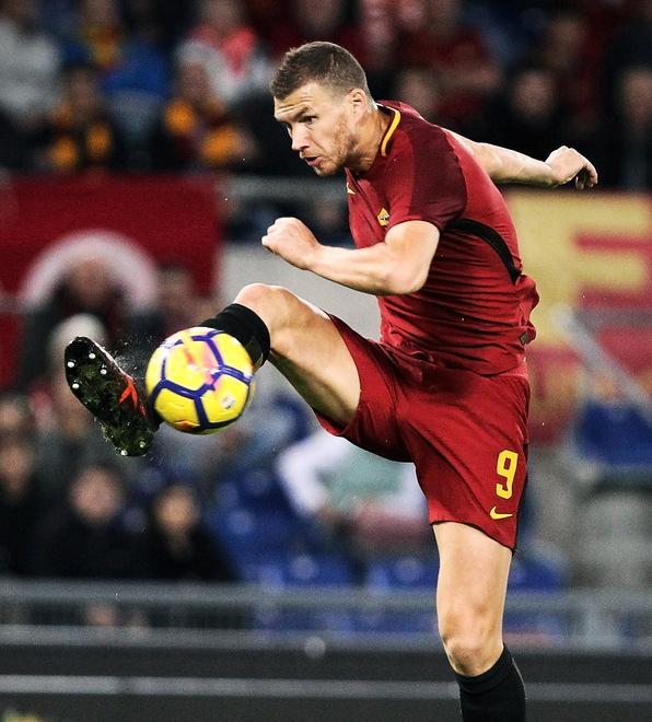 Icardi, Higuain, Lukaku, Dzeko e Milik: si balla sulle punte 