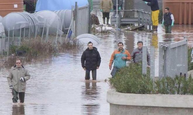 Prima della Fiera, si discute dell’alluvione