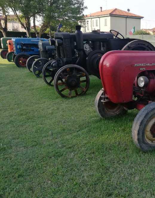 Dai campi alla tavola Anche i trattori d’epoca in mostra a Filo è Festa