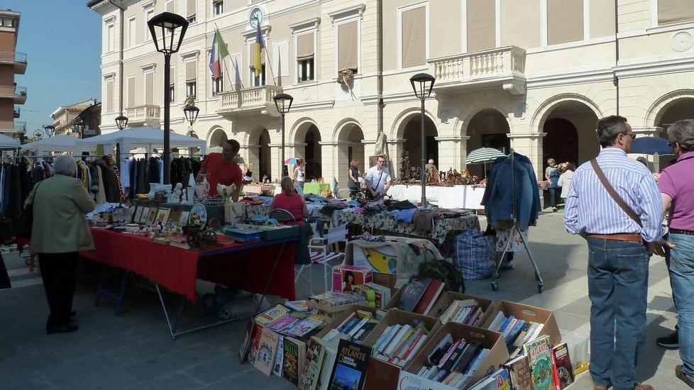 Minarelli non esclude il ritorno del mercatino «Servono valutazioni»