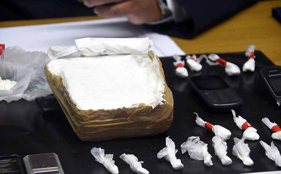 Cocaina nascosta tra frutta e verdura Arrestato negoziante settantacinquenne 
