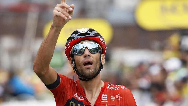 Nibali oltre se stesso: che lezione sulle Alpi Bernal, il primo sudamericano a Parigi