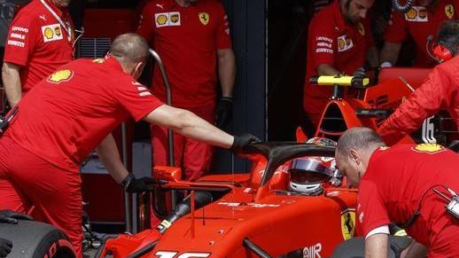 Altro che Ferrari, è un’utilitaria Un flop mai visto in Germania