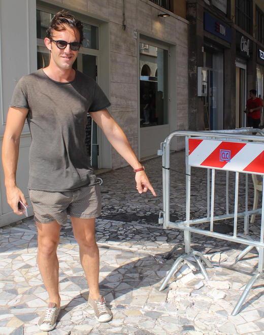 Nuovi pavimenti e tre piazzette con installazioni