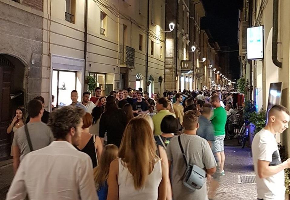 «Bene il restyling in piazza e notte bianca a settembre»