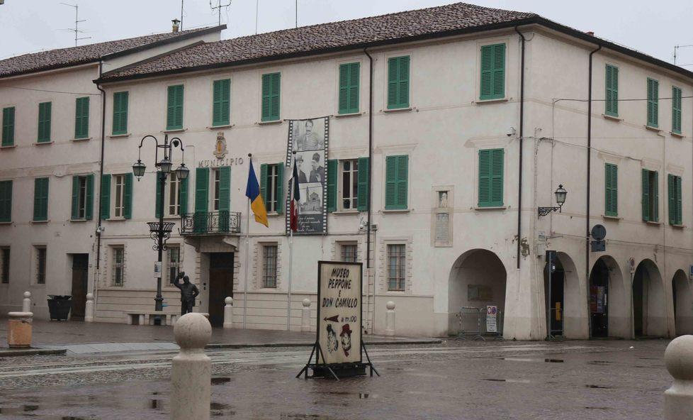 «Per chiedere la seduta del Consiglio non basta dirlo sulle pagine web» 