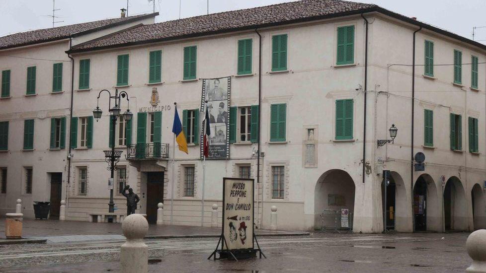 «Per chiedere la seduta del Consiglio non basta dirlo sulle pagine web»