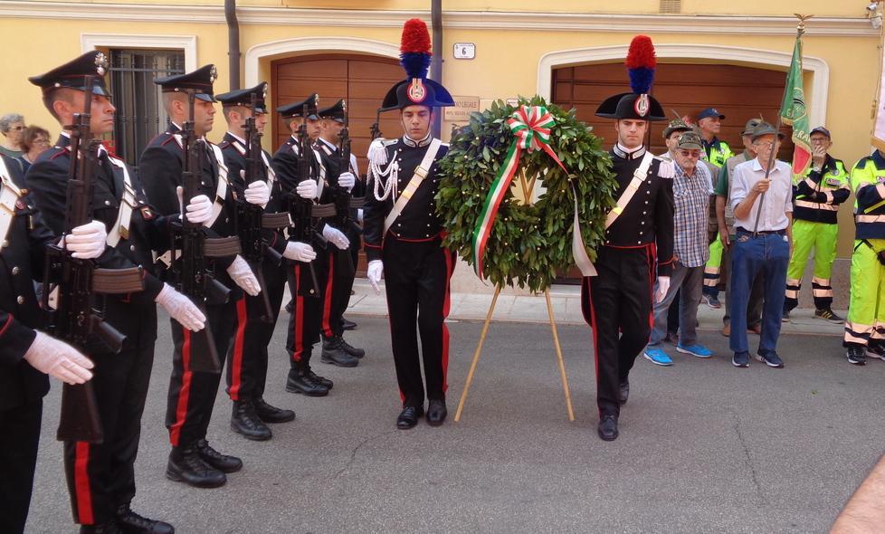 Alla cerimonia in ricordo del brigadiere Iscaro commozione per Rega 