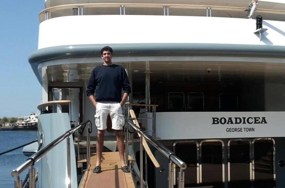 Muore a 25 anni mentre è al lavoro su uno yacht in Grecia 