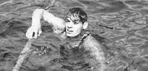 Quando Tarzan demolì il “muro” del minuto