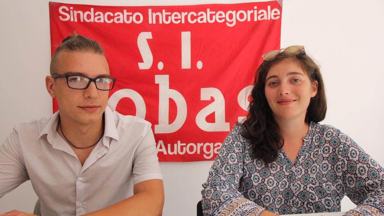 Luca Toscano e Sarah Caudiero, sindacalisti del Si Cobas (foto Batavia)
