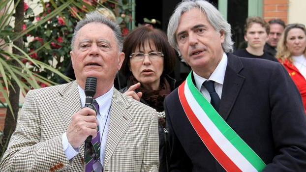 Franceschi: non rubo voti a Buratti