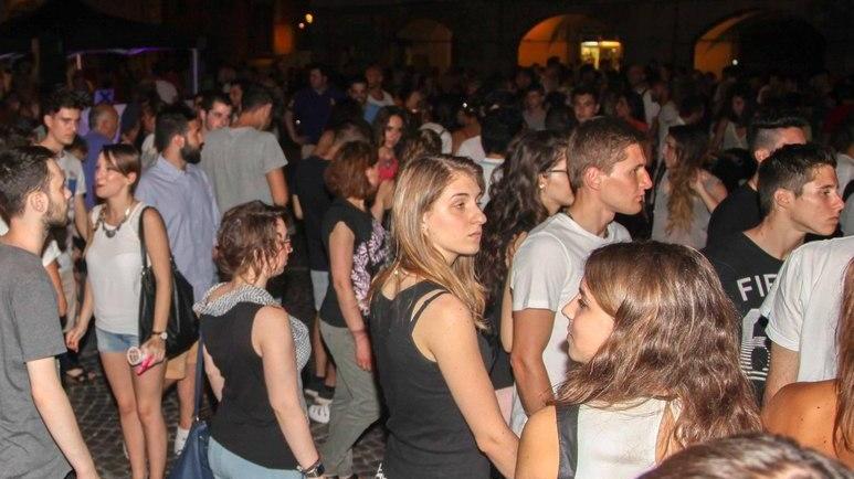 Allerta virus West Nile, scatta l’obbligo di disinfestazione in caso di feste