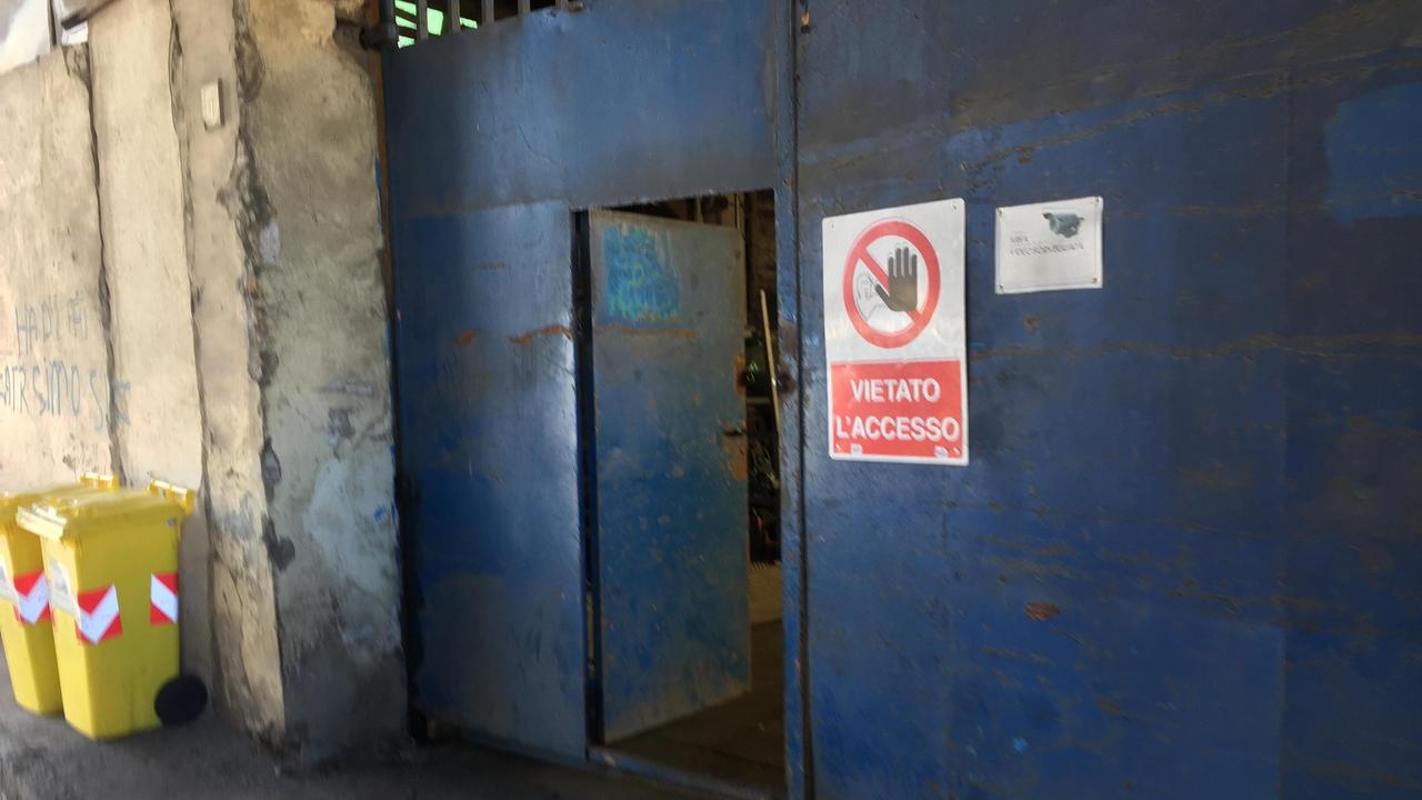L'ingresso dell'officina Lorenzoni