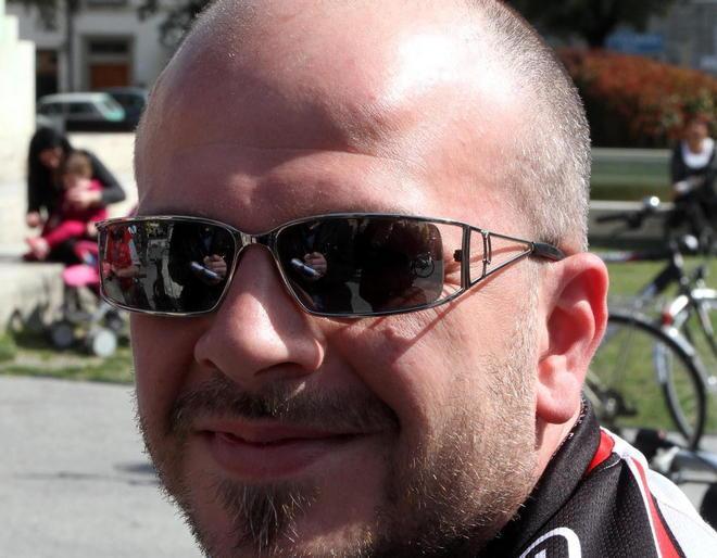 Protesta a colpi di pedale «Dateci più piste ciclabili» 