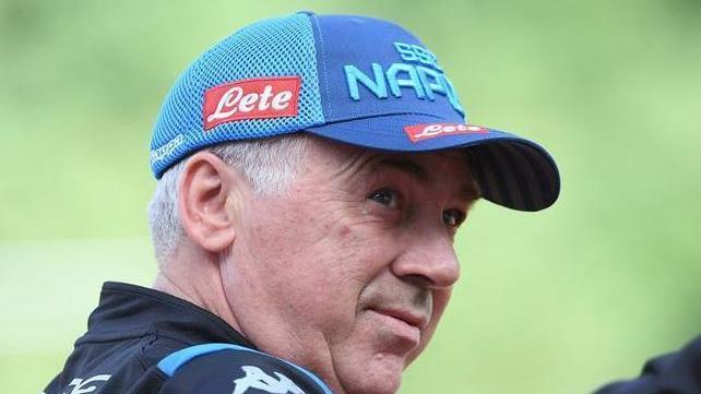 Che Napoli: Liverpool travolto