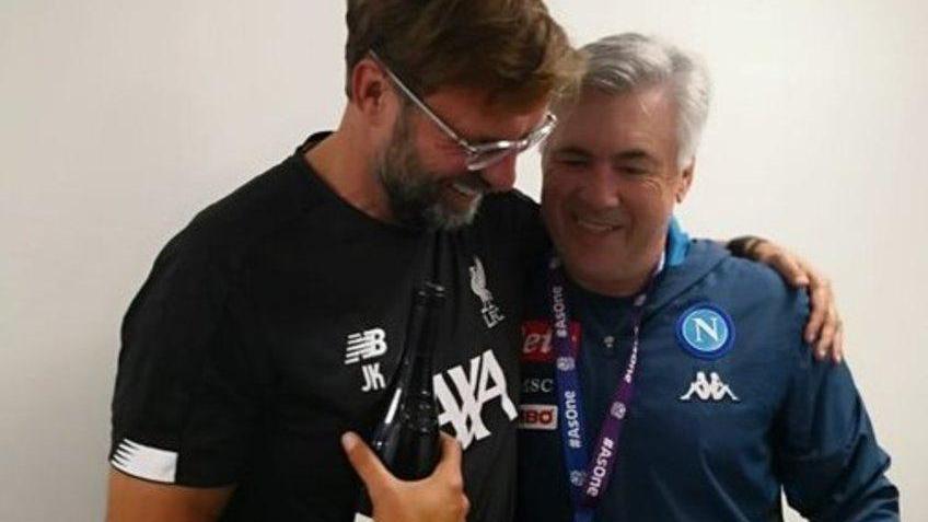 Il Napoli li fa Reds lezione estiva a Klopp