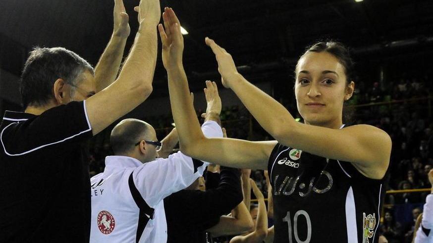 Laura Partenio, non solo volley ma top model in passerella