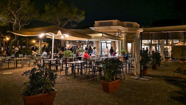 Chalet night, cantautori in scena poi jazz e il tributo a Sting e i Police 