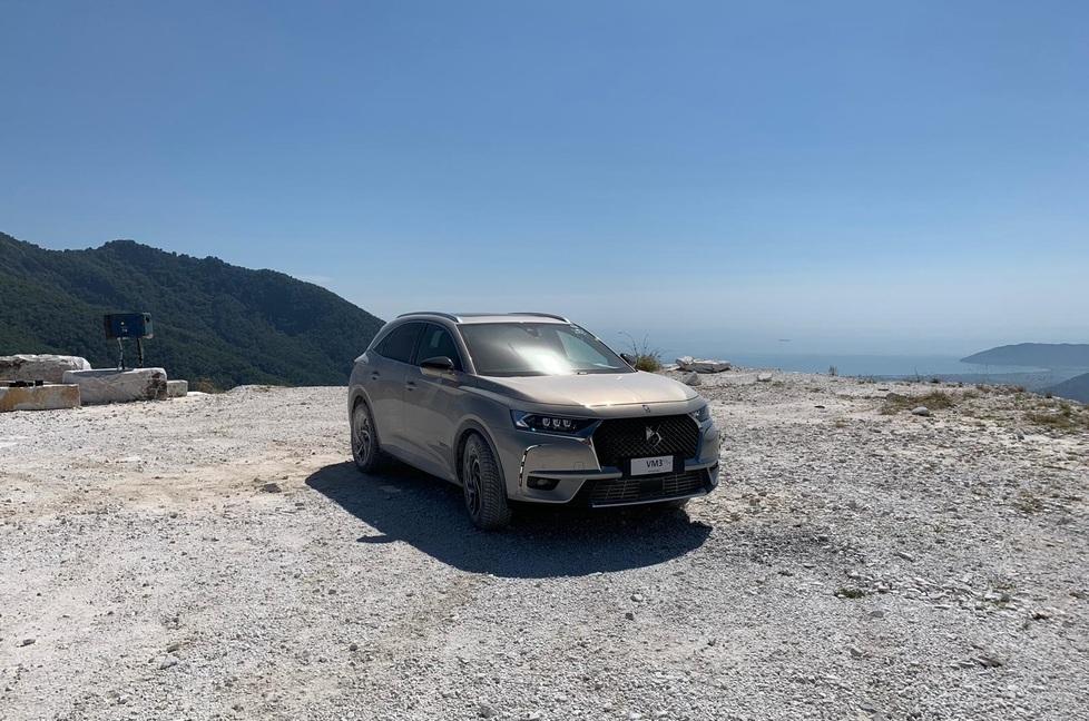Anche Citroen sceglie le cave come set per il lancio del nuovo fuoristrada Ds7 