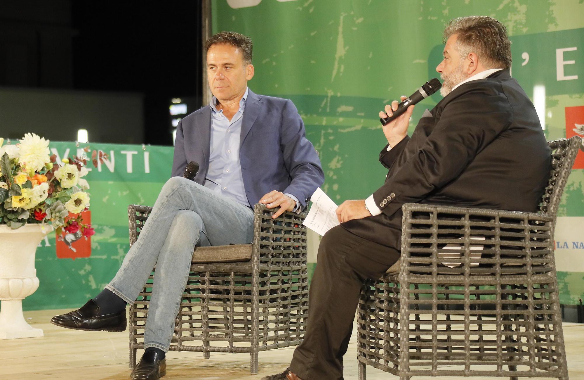 Un momento del confronto con il sindaco Michele Conti sul palco di Eliopoli