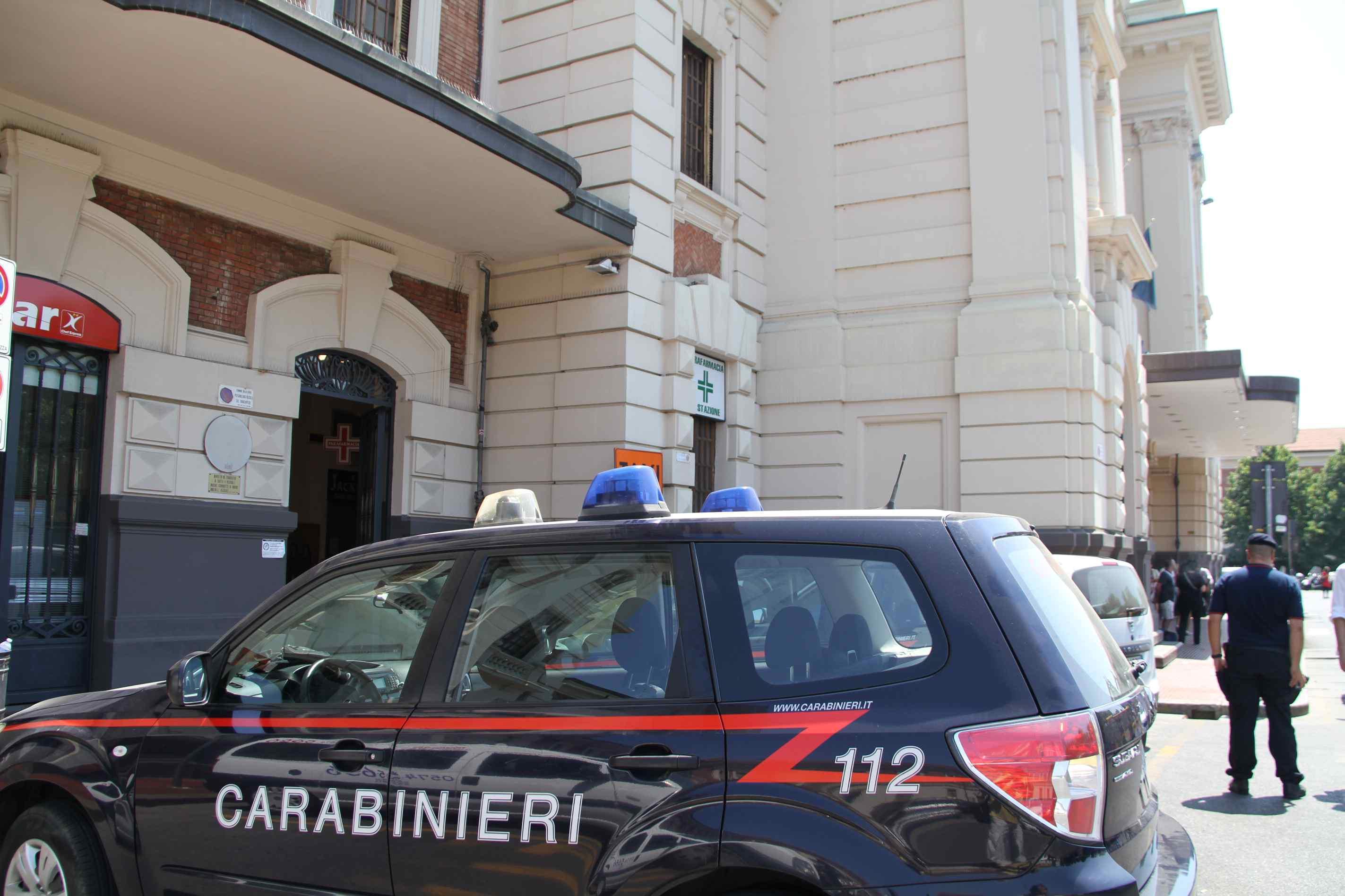 I carabinieri alla stazione Centrale di Prato