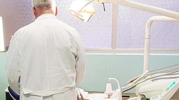 Mal di denti ad agosto? Ecco tutti gli specialisti pronti per l’emergenza