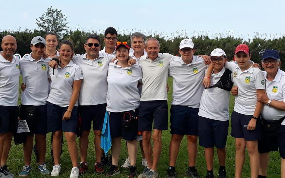 Incetta di medaglie per gli atleti della società Arcieri di Rotaio