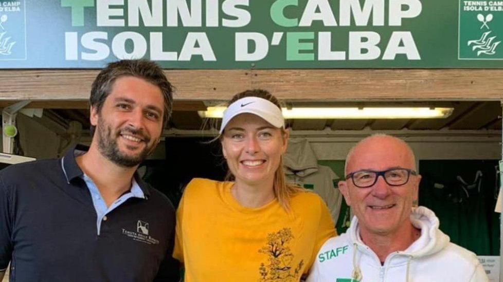 Maria Sharapova si allena sull’isola