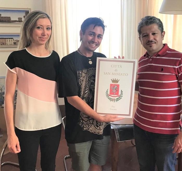 Salvatore, “ambasciatore di San Miniato” sulla Francigena per aiutare i bimbi malati