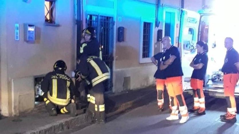 «Faccio esplodere la casa col gas» Paura in centro