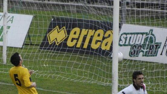 Derby al Lucca, ma il Lammari gioca meglio
