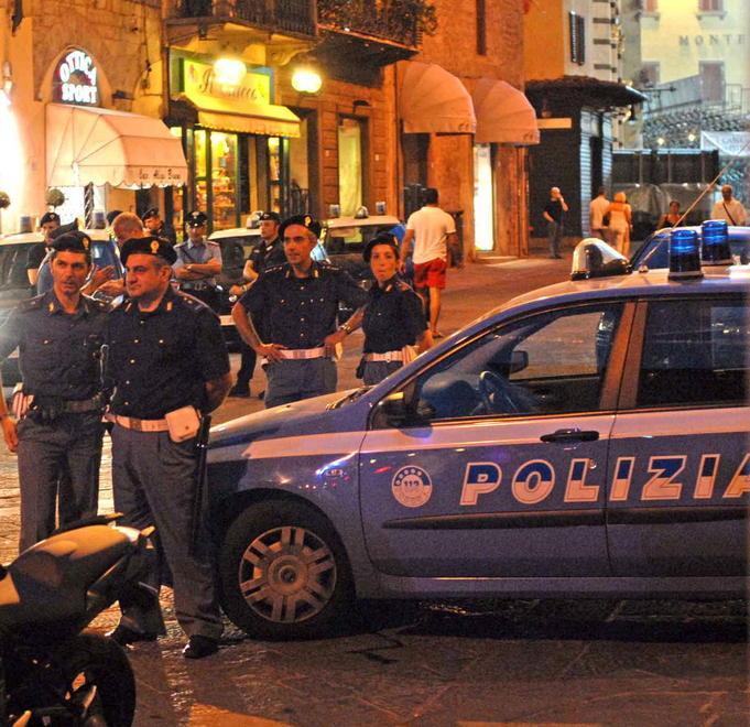 Picchiato da due minorenni nuova aggressione in centro 