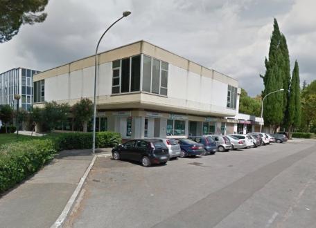 Uffici, magazzini e un appartamento: Mps mette in vendita i suoi gioielli 