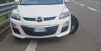 «Ho rischiato la vita al volante, attenti a quel modello di auto» 