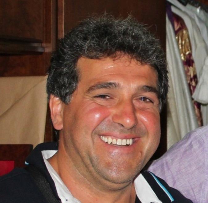 Lascia il lavoro in Comune «Consigliere a tempo pieno» 