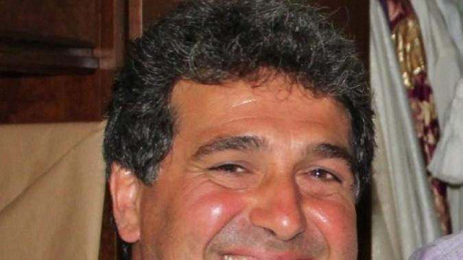 Lascia il lavoro in Comune «Consigliere a tempo pieno»