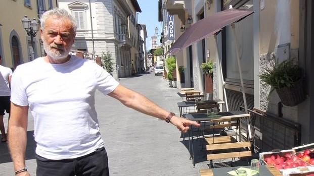 Via Santa Trinita sarà pedonale per un mese