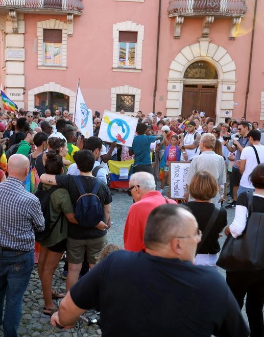 “Restiamo umani” ha fatto tappa in centro