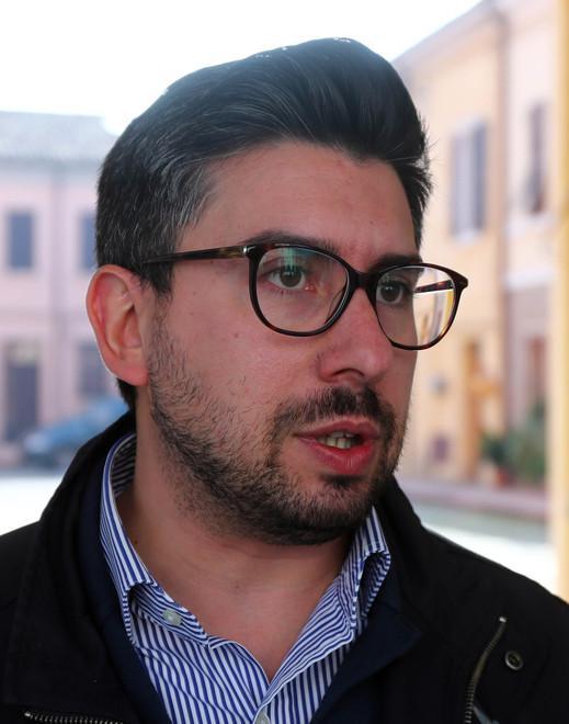 Mercatini e polemiche La Pro Loco precisa: «Tante le difficoltà»